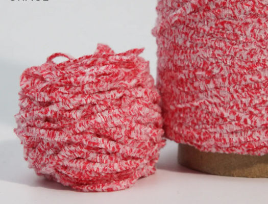Deux couleurs mixtes de chenille fil Chunky teinté 50% polyester 50% coton mélangé point blanc