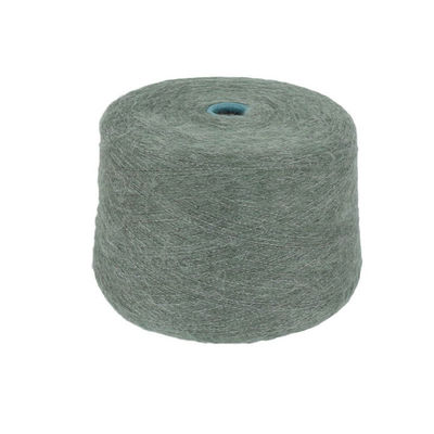 Tissage 5Ply Acrylique de qualité Lait Teinture de couleur élégante 28Nm/2 Stand Touché Polyester visqueux brossé/fil acrylique acrylique 2 28