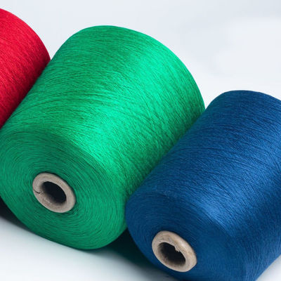 L'équipement est constitué d'une série de fibres de polyester, de fibres de fibres de polyester et de fibres de fibres de polyester.