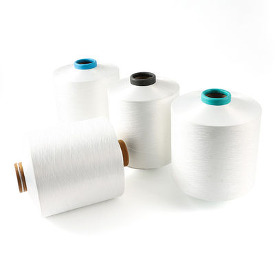 100 fils de couture recyclés en polyester pour la drogue légère 403 élastique 36F 20S / 3 machine à anneau 300D-1200D 50D-600D Dty 75D