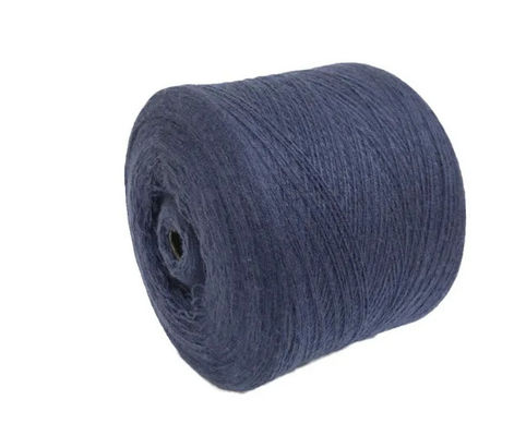 Le tricot et le tissage sont faciles et durables grâce à un anneau de fil de polyester brillant